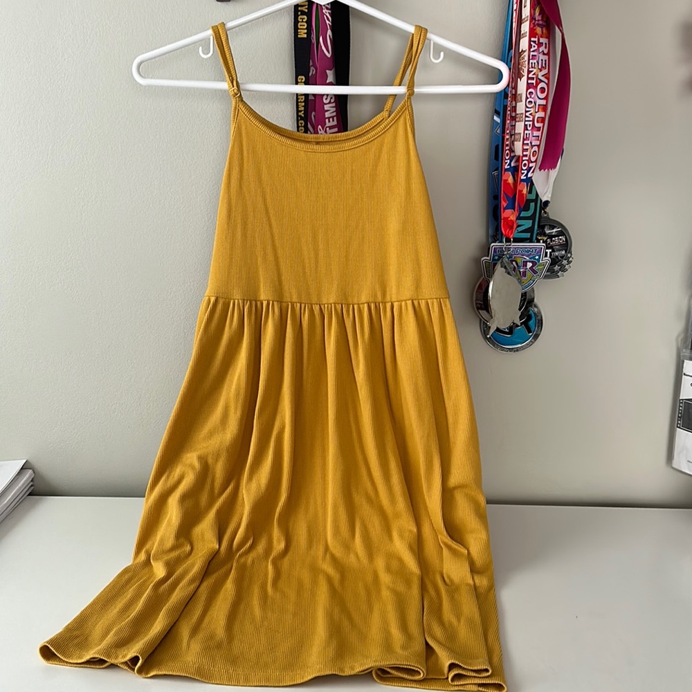 Wild Fable target brand yellow mustard dress. Size XS.